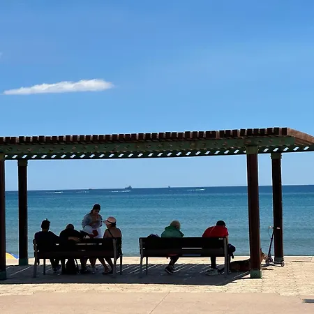 Sun And Lovers San Yago La Pineda