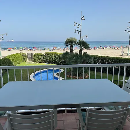 Sun And Lovers San Yago Apartment